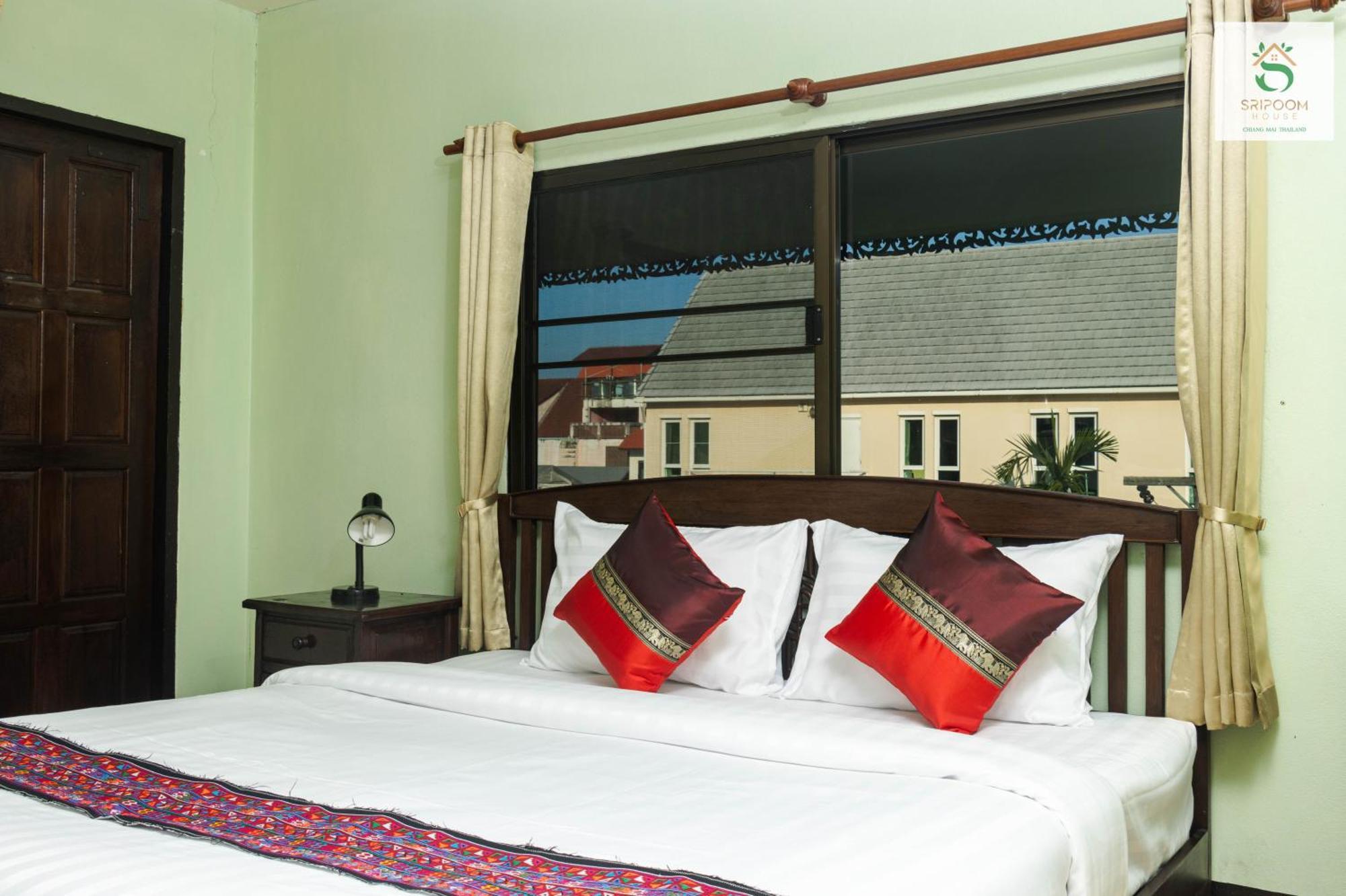 Hotel Sripoom House 1 Chiang Mai Exterior foto